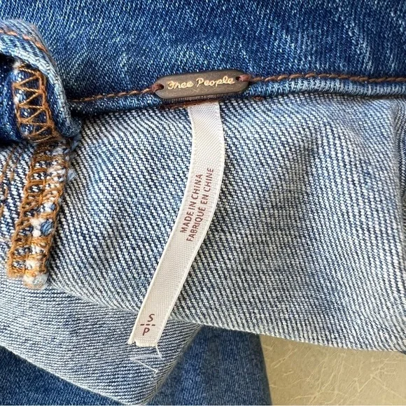 Free People Blue Denim Jumpsuit with paint splash Women Size Small - Picture 9 of 9